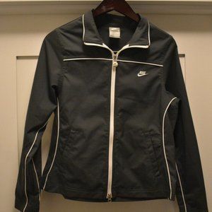 Nike Athletic Jacket Active Running Womens Size Small (4-6) Black Full Zip Up